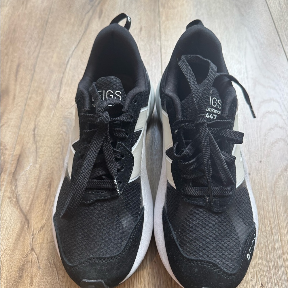 FIGS New Balance Unisex Sneakers W6.5/M5